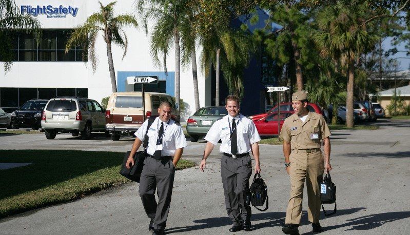 FlightSafety Academy introduces program for new students | Halldale Group
