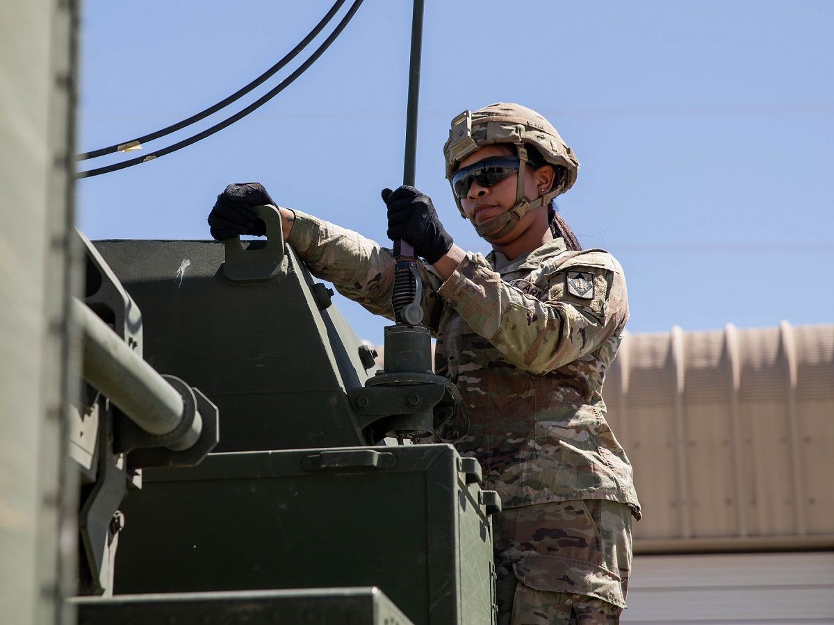 Landmark Training Exercise Deploys 600 Soldiers | Halldale Group